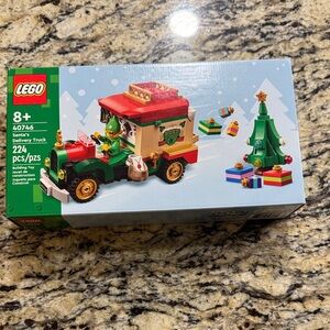 LEGO Santa's Delivery Truck Set